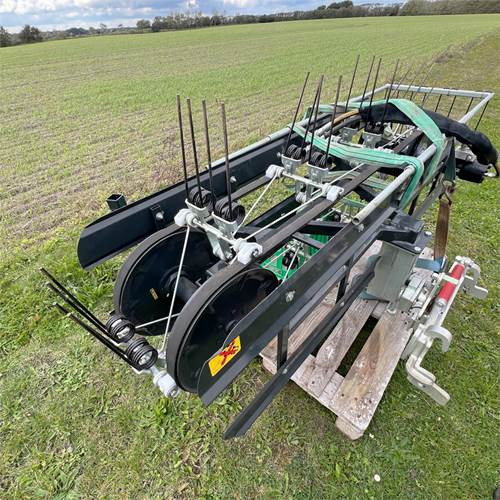 ABC Robo Evo Rake - Градинарска косилка: слика 1 ABC Robo Evo Rake - Градинарска косилка: слика 1