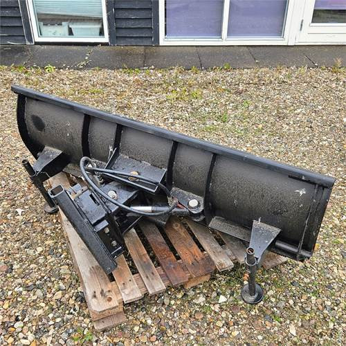 ABC Unknown - Плуг за чистење снег: слика 3 ABC Unknown - Плуг за чистење снег: слика 3