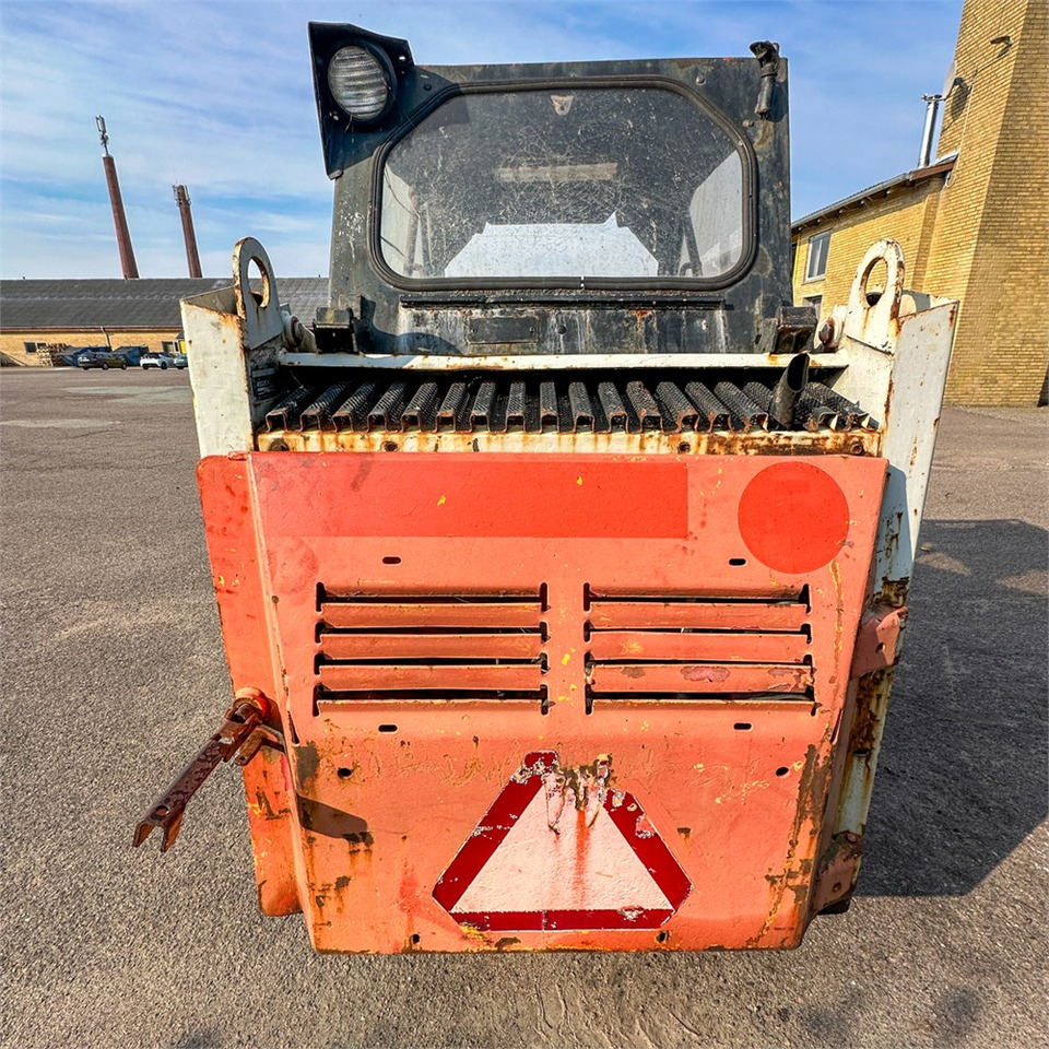 Bobcat 543 - Компактен натоварувач: слика 4 Bobcat 543 - Компактен натоварувач: слика 4
