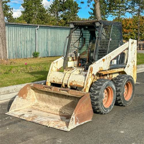 Bobcat 753 - Компактен натоварувач: слика 2 Bobcat 753 - Компактен натоварувач: слика 2