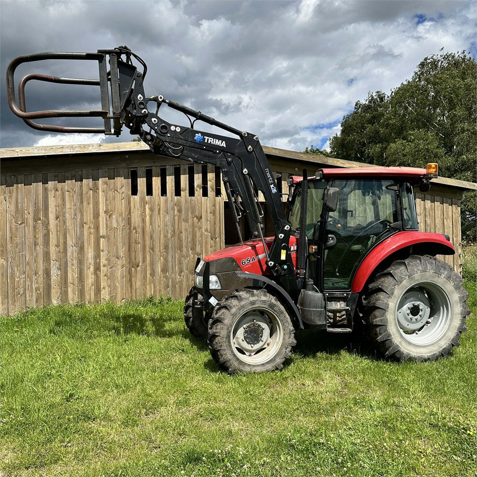 Case IH Farmall 65 A - Трактор: слика 2 Case IH Farmall 65 A - Трактор: слика 2