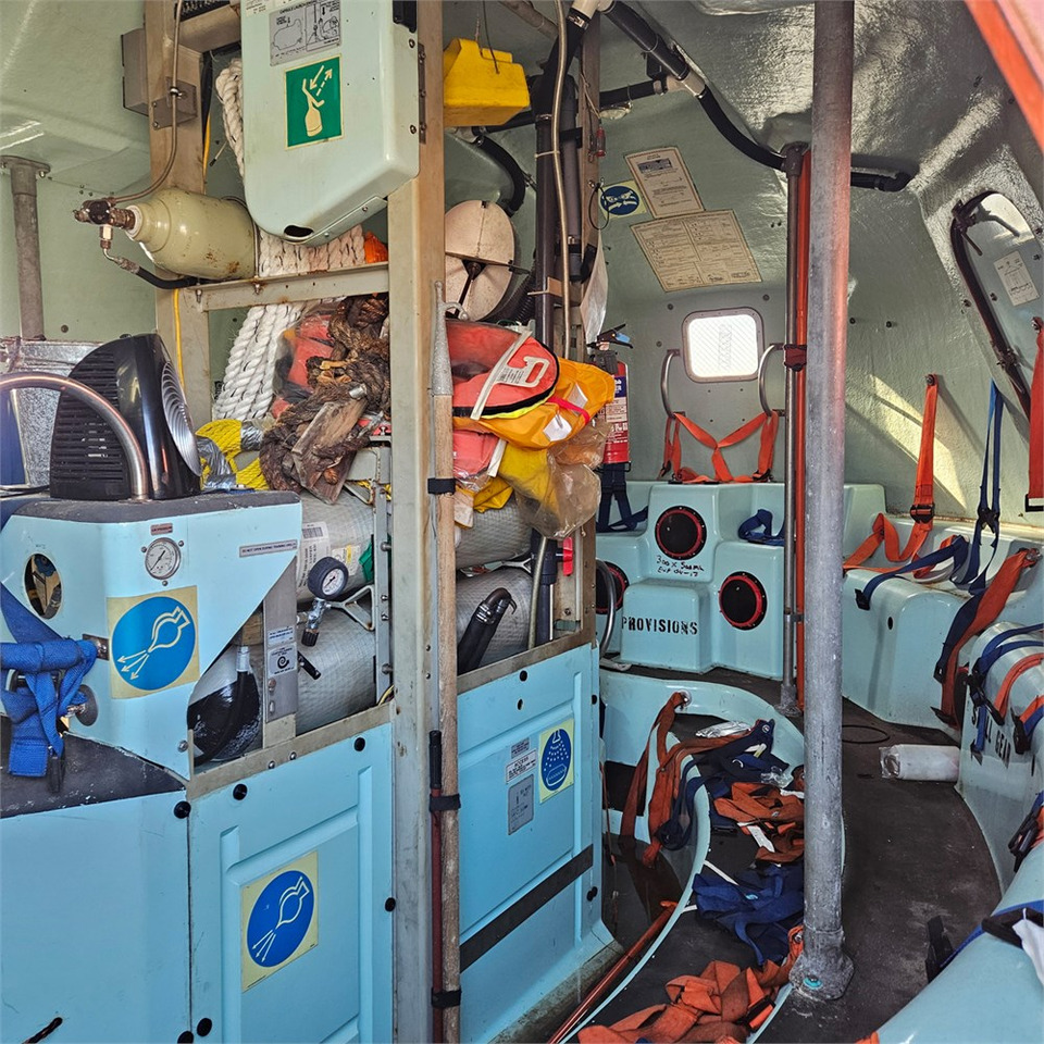 Друга машина Survival systems international Survival Capsule 50 persons: слика 8 Друга машина Survival systems international Survival Capsule 50 persons: слика 8