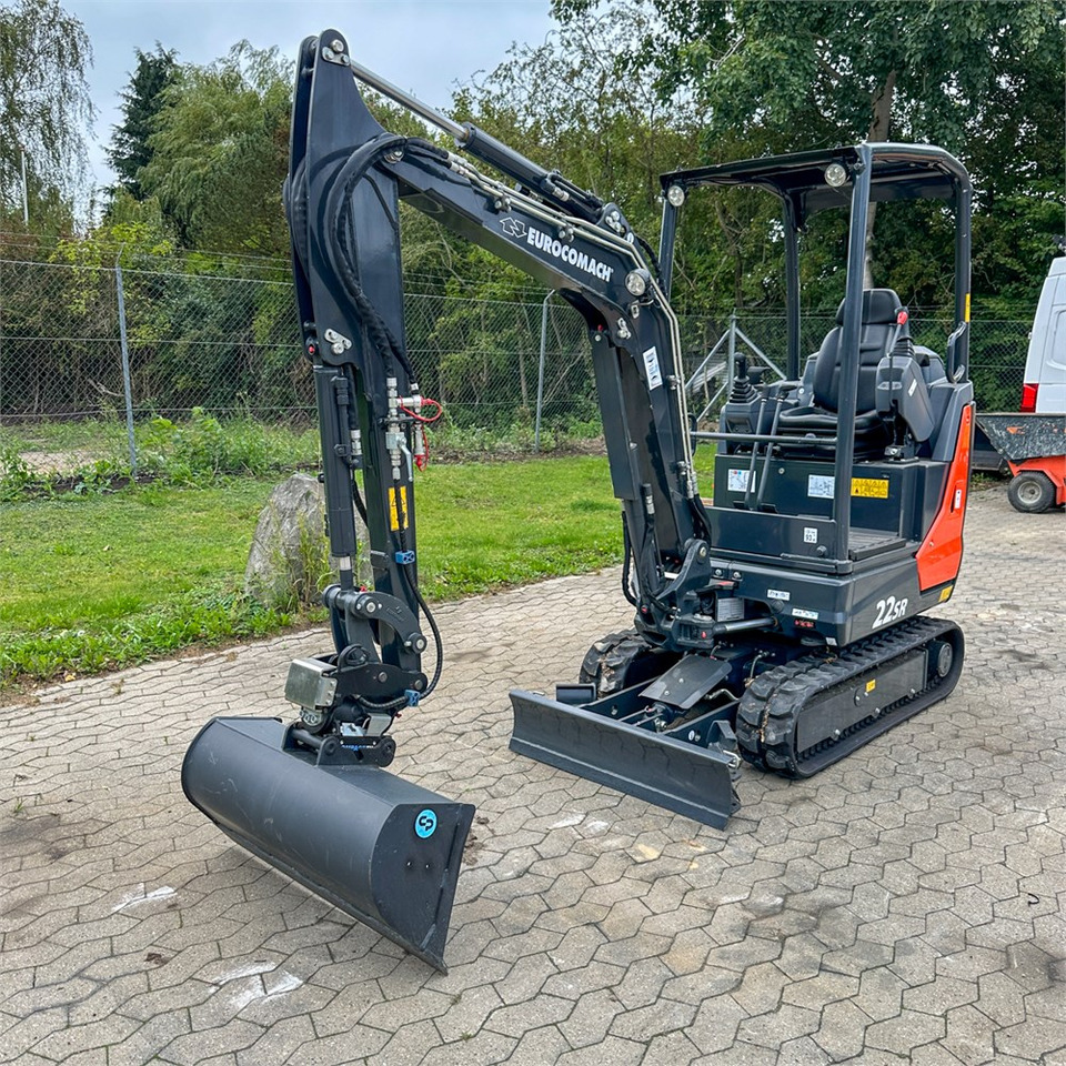 Eurocomach 22SR - Мини багер: слика 3 Eurocomach 22SR - Мини багер: слика 3