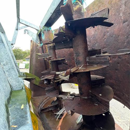 Опрема за добиток Fliegl ULS 400/500: слика 23