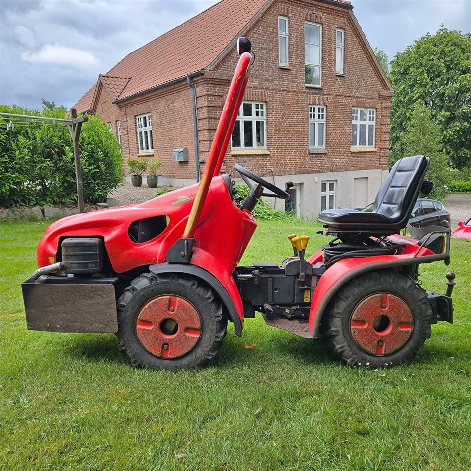 Fort Sirio 4 x 4 - Шумски трактор: слика 2 Fort Sirio 4 x 4 - Шумски трактор: слика 2