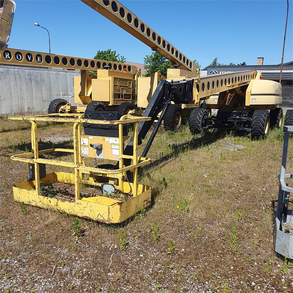 Grove MZ72 DXT - Телескопска платформа: слика 1 Grove MZ72 DXT - Телескопска платформа: слика 1