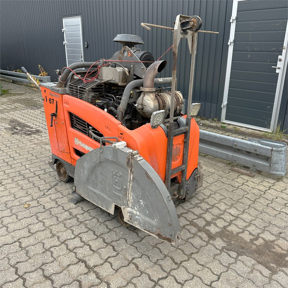 Husqvarna FS7000 D - Машина за бетон: слика 3 Husqvarna FS7000 D - Машина за бетон: слика 3