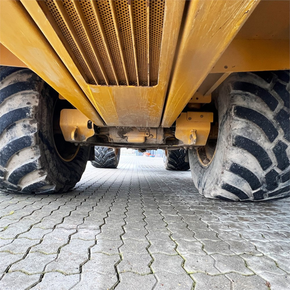 Зглобен истоварувач Hydrema 912 FS: слика 36