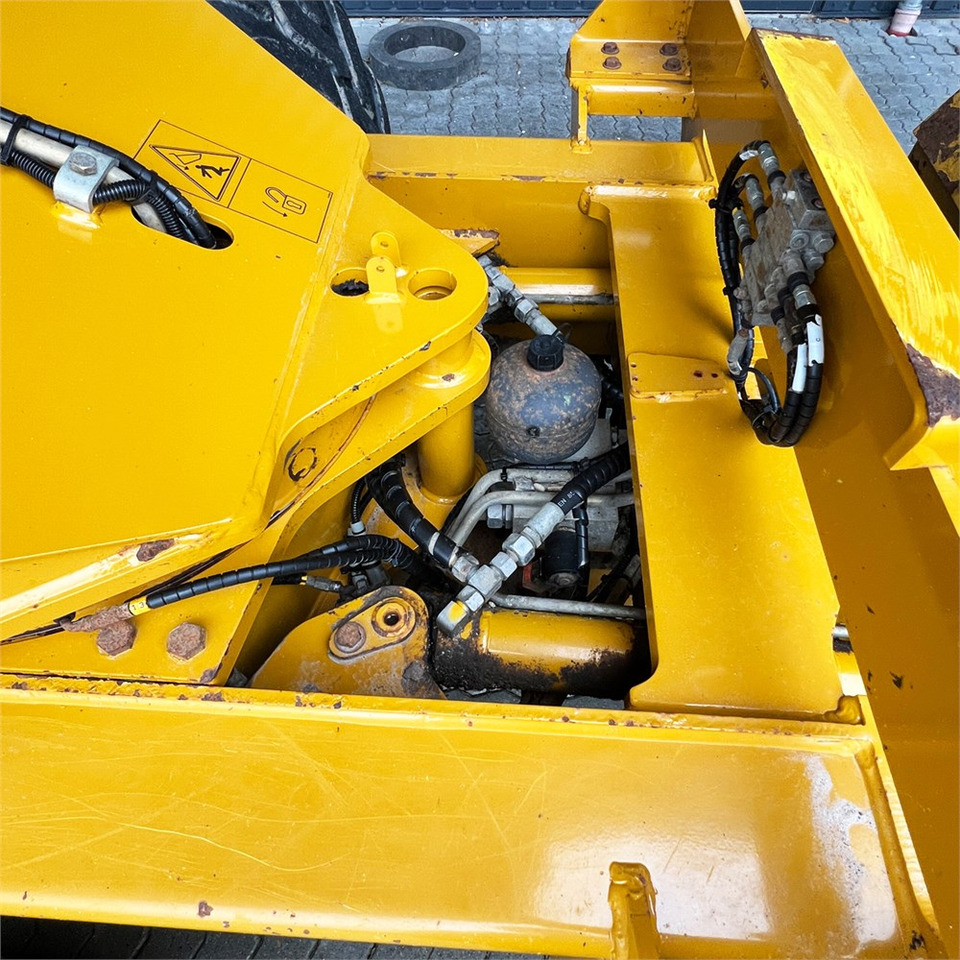 Зглобен истоварувач Hydrema 912 FS: слика 20