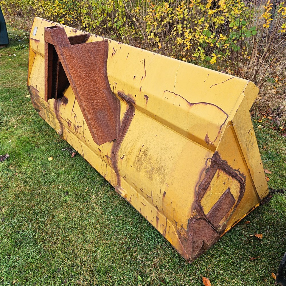 Hydrema L9H - Трактор: слика 3 Hydrema L9H - Трактор: слика 3