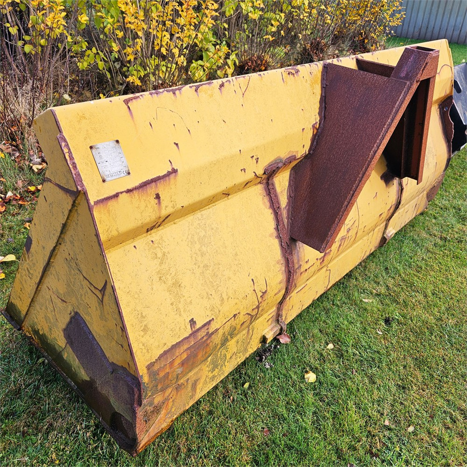 Hydrema L9H - Трактор: слика 4 Hydrema L9H - Трактор: слика 4