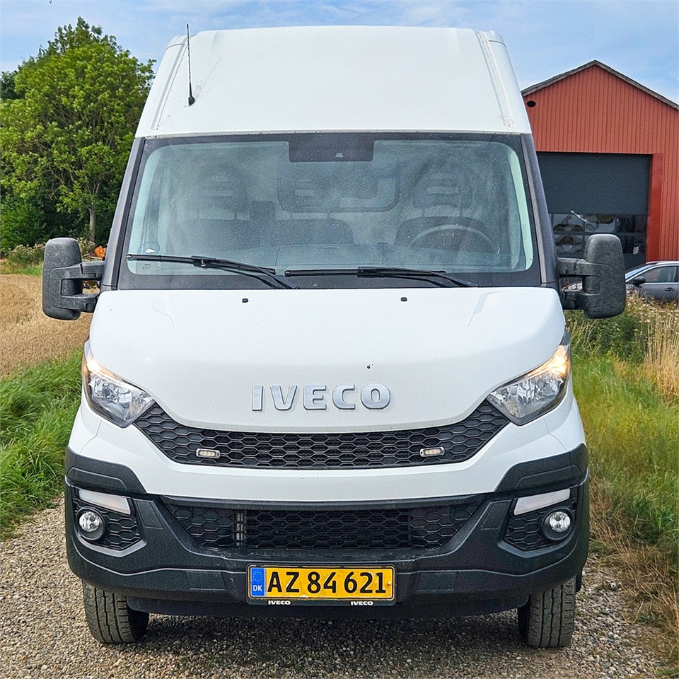 Iveco DAILY - Товарно комбе: слика 2 Iveco DAILY - Товарно комбе: слика 2