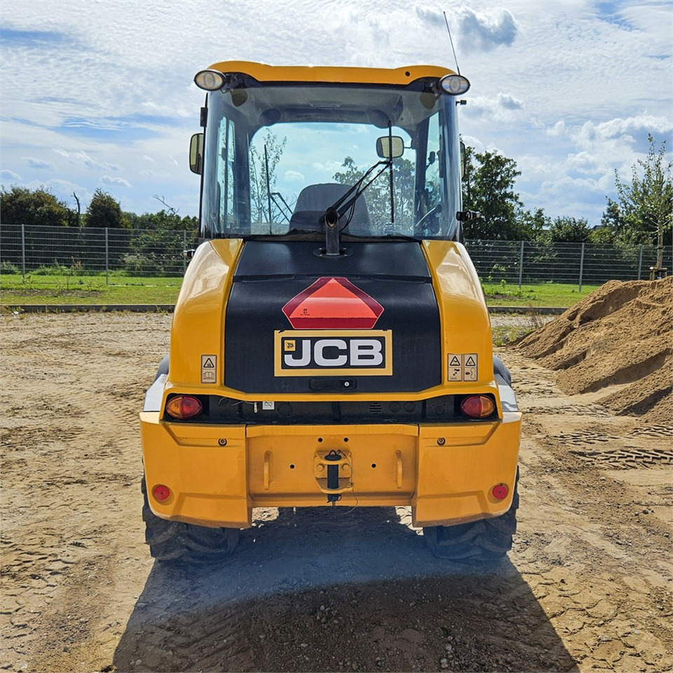 JCB 409 AG T4 - Натоварувач на тркала: слика 4 JCB 409 AG T4 - Натоварувач на тркала: слика 4