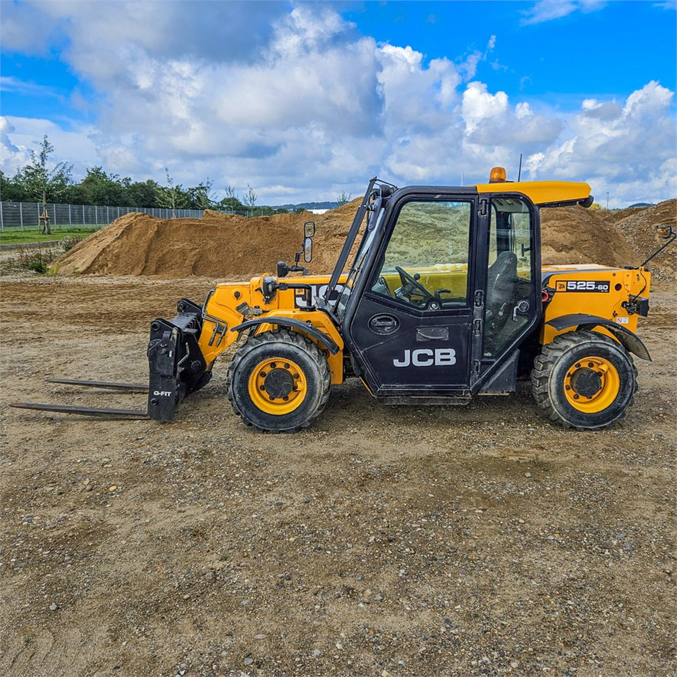 JCB 525-60T4 - Телескопски ракувач: слика 2 JCB 525-60T4 - Телескопски ракувач: слика 2