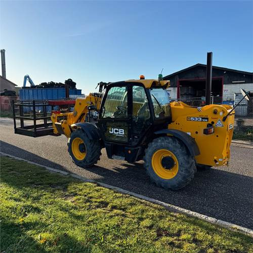 JCB 533-105 - Телескопски ракувач: слика 2 JCB 533-105 - Телескопски ракувач: слика 2
