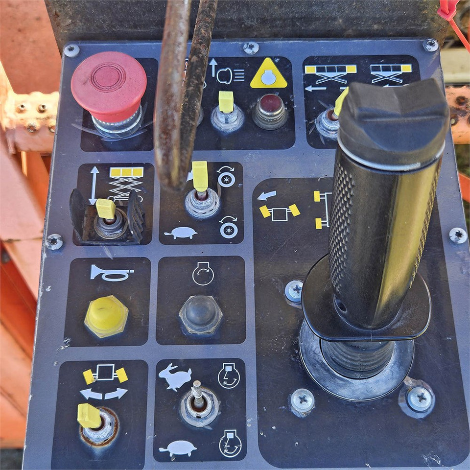 Кревач ножица JLG 500 - RTS: слика 13 Кревач ножица JLG 500 - RTS: слика 13