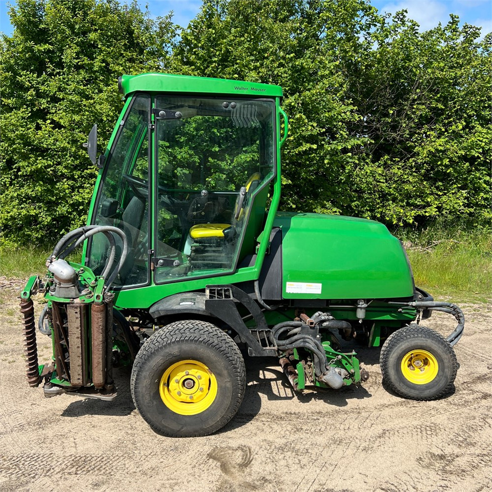 John Deere 8700 PC FM - Градинарска косилка: слика 2 John Deere 8700 PC FM - Градинарска косилка: слика 2