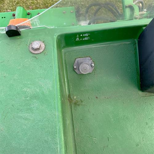 Градинарска косилка John Deere Roberline 900: слика 21 Градинарска косилка John Deere Roberline 900: слика 21