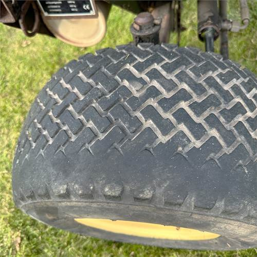 Градинарска косилка John Deere Roberline 900: слика 34 Градинарска косилка John Deere Roberline 900: слика 34