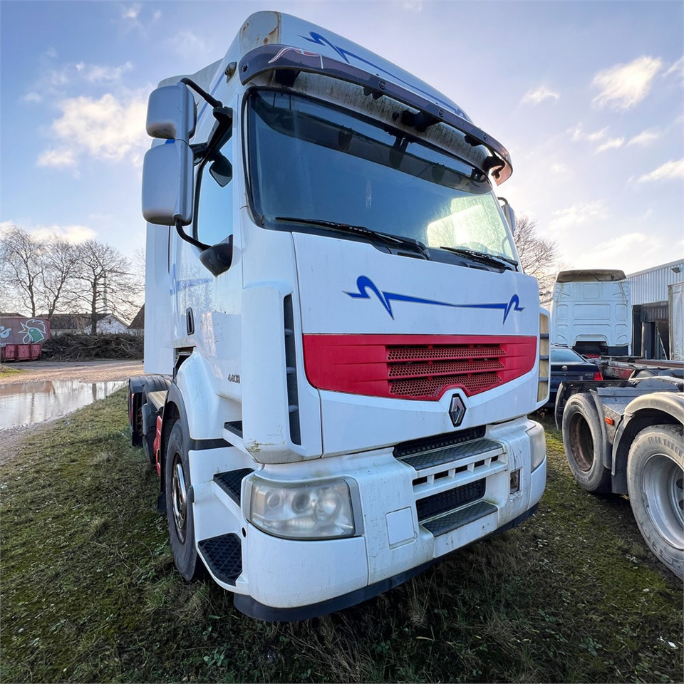 Renault 440 DXI Gigant - Камион влекач: слика 3 Renault 440 DXI Gigant - Камион влекач: слика 3