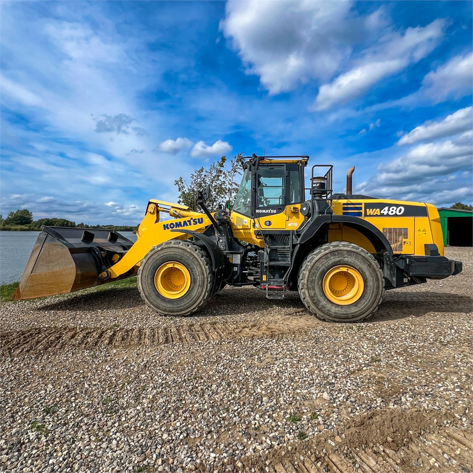 Komatsu WA480-8 - Натоварувач на тркала: слика 3 Komatsu WA480-8 - Натоварувач на тркала: слика 3