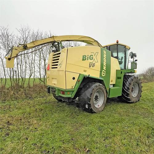 Krone BiG X V8 - Комбајн за сточна храна: слика 3 Krone BiG X V8 - Комбајн за сточна храна: слика 3