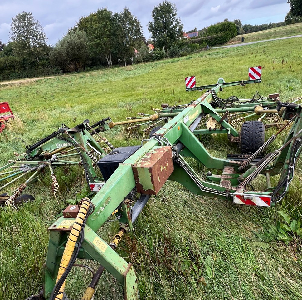 Превртувачка опрема Krone Swadro 1400: слика 18 Превртувачка опрема Krone Swadro 1400: слика 18