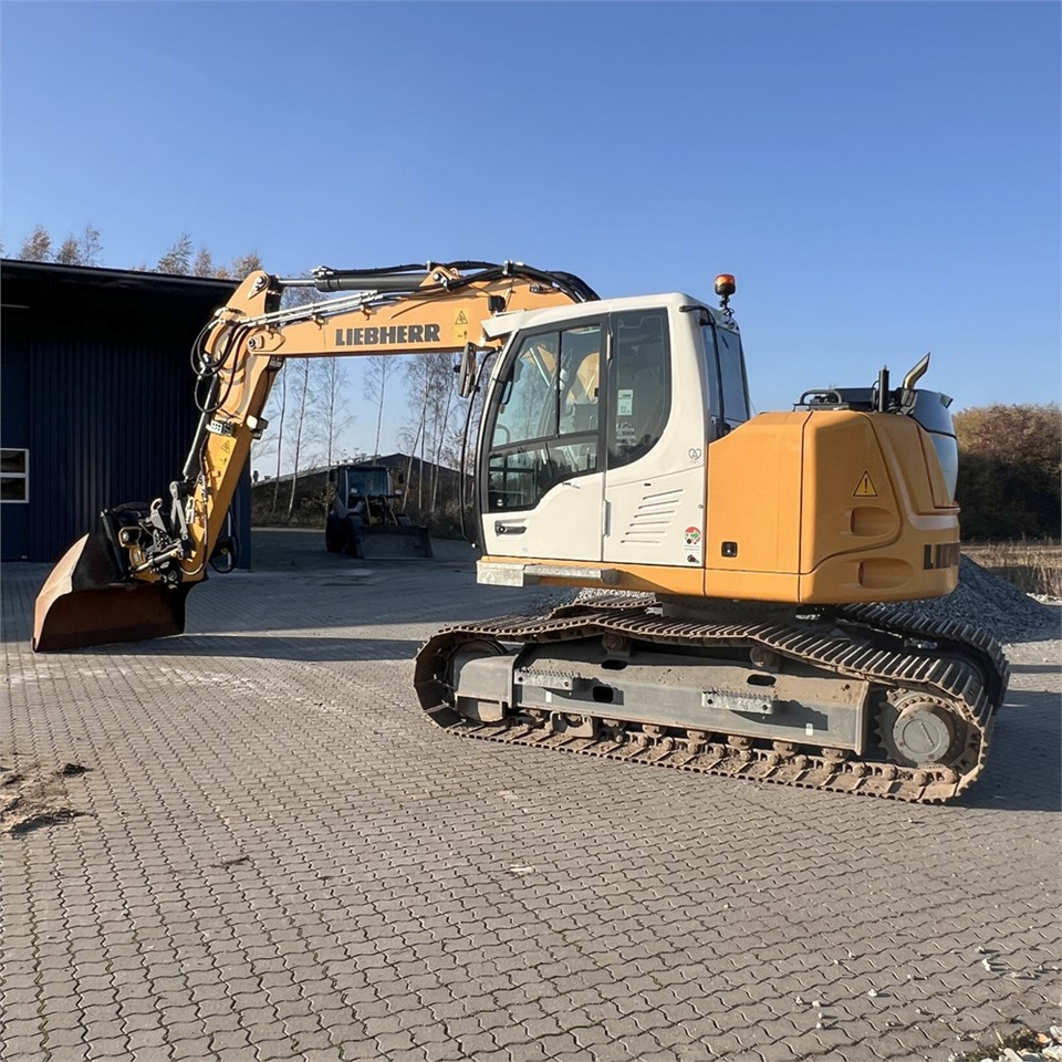 Liebherr R914 Compact S - Багер гасеничар: слика 2 Liebherr R914 Compact S - Багер гасеничар: слика 2