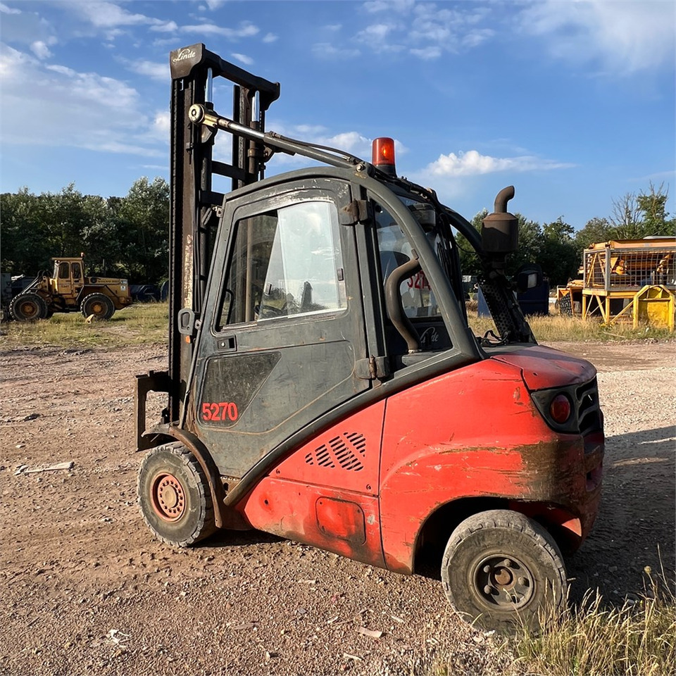 Linde H35D - Вилушкар: слика 3 Linde H35D - Вилушкар: слика 3