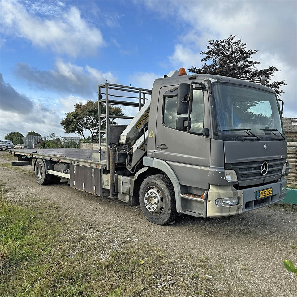 Mercedes Atego 1524 LL - Камион со платформа, Камион со кран: слика 2 Mercedes Atego 1524 LL - Камион со платформа, Камион со кран: слика 2