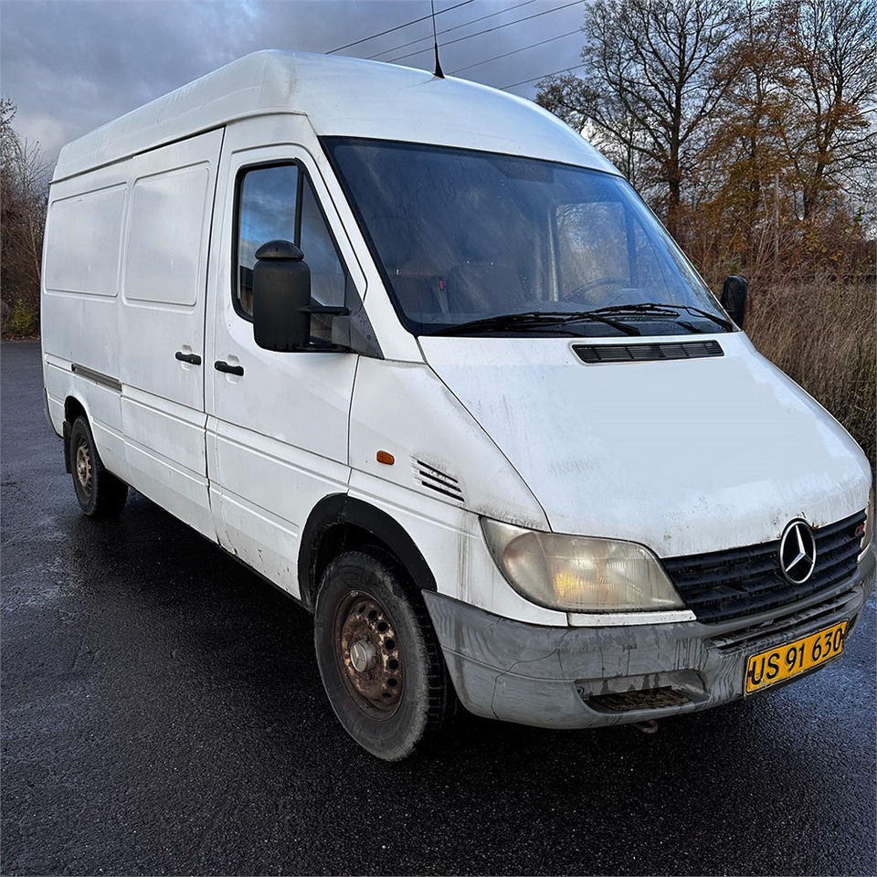 Mercedes SPRINTER 316 CDI-35 - Товарно комбе: слика 1 Mercedes SPRINTER 316 CDI-35 - Товарно комбе: слика 1