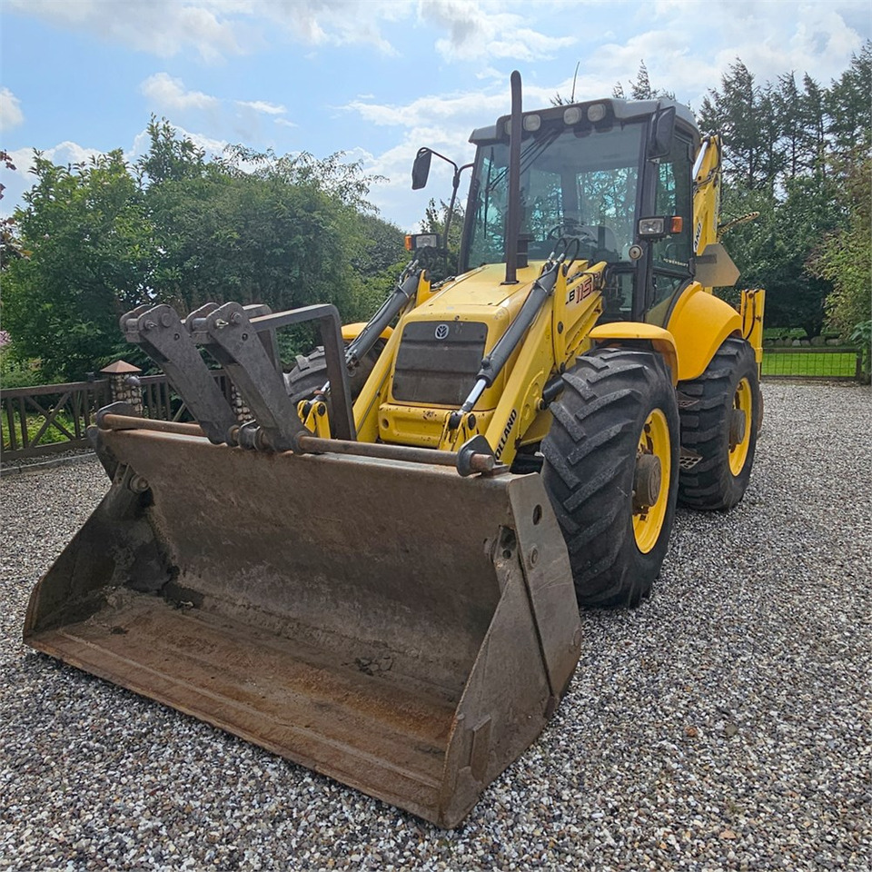 New Holland LB115 B-4PS - Ровокопач: слика 4 New Holland LB115 B-4PS - Ровокопач: слика 4