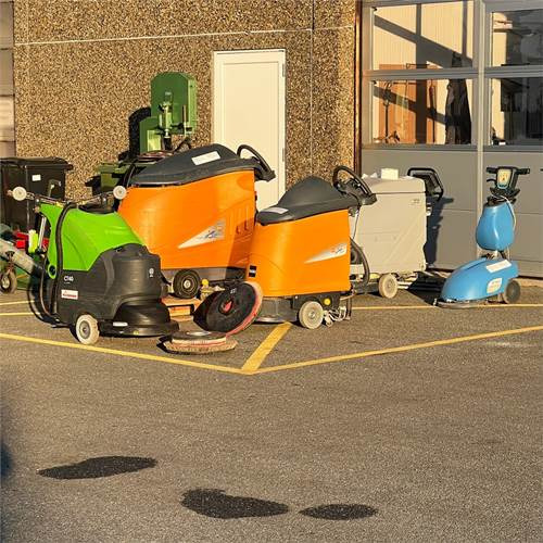 Nilfisk BA 530 - Машина за чистење подови: слика 2 Nilfisk BA 530 - Машина за чистење подови: слика 2