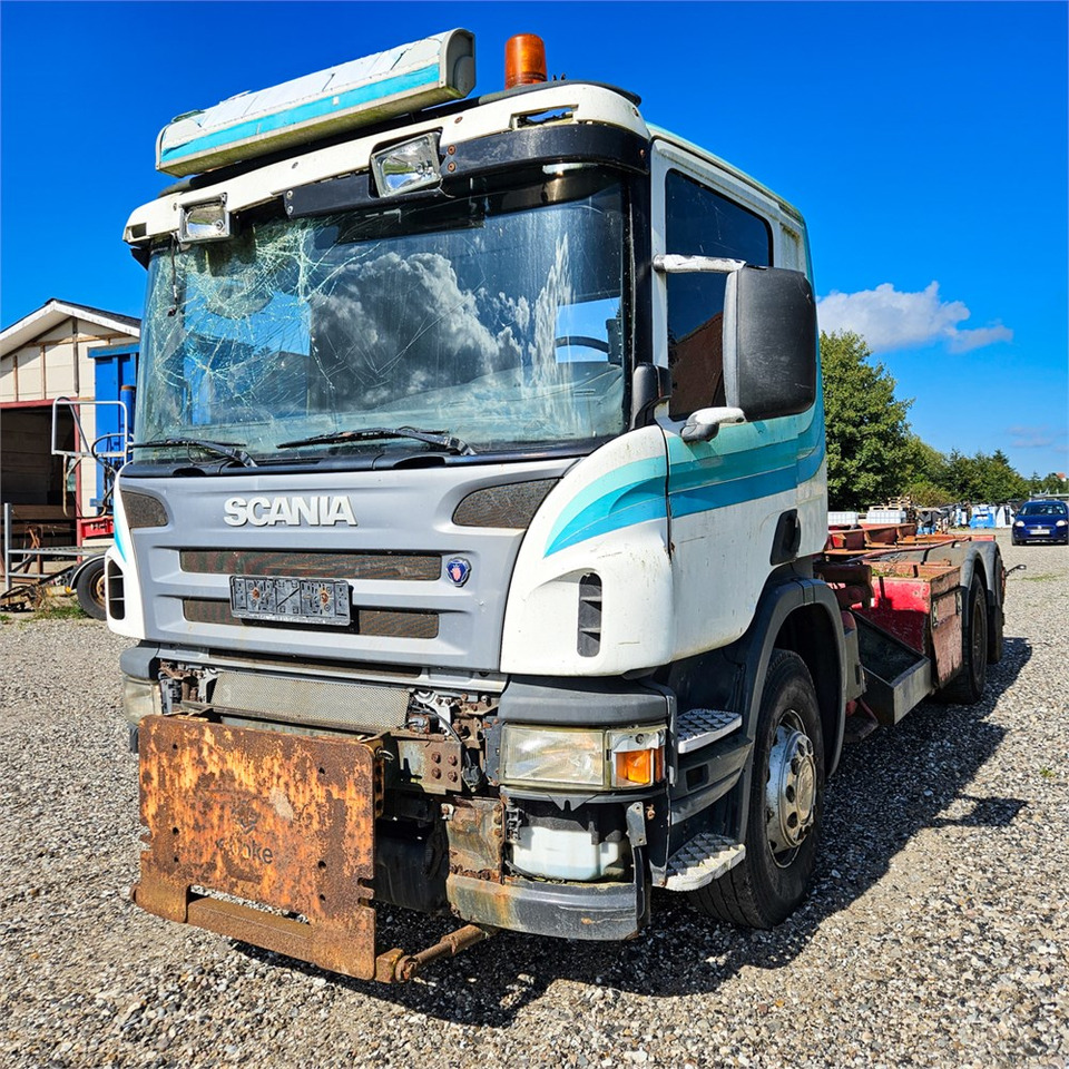 Scania P310 - Камион со кабелски систем: слика 3 Scania P310 - Камион со кабелски систем: слика 3