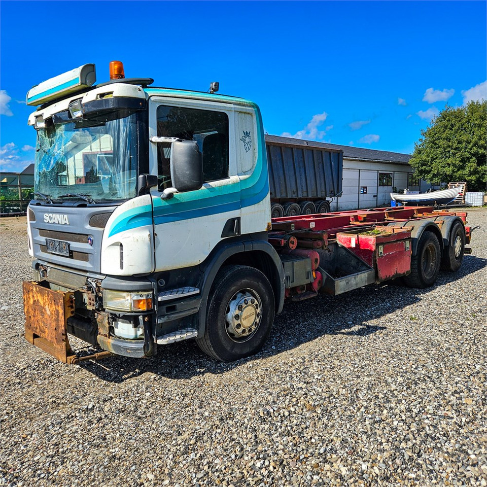 Scania P310 - Камион со кабелски систем: слика 1 Scania P310 - Камион со кабелски систем: слика 1