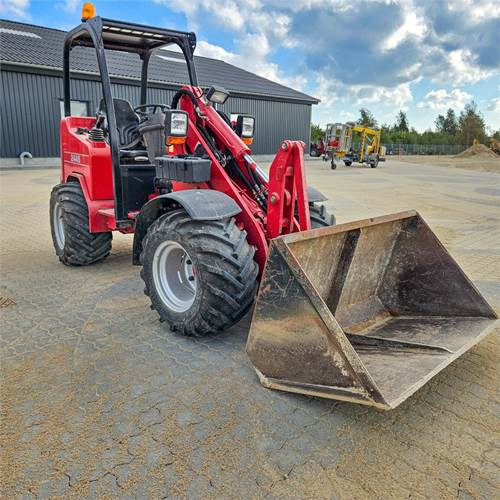 Schaeff 2445 SLT Nordic Heavy Duty - Натоварувач на тркала: слика 4 Schaeff 2445 SLT Nordic Heavy Duty - Натоварувач на тркала: слика 4
