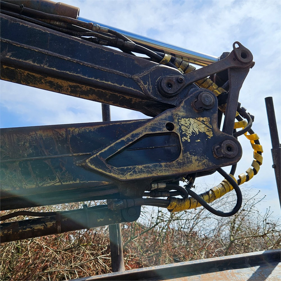 Шумска приколка Silvatec Udkørselsvogn med kran: слика 17