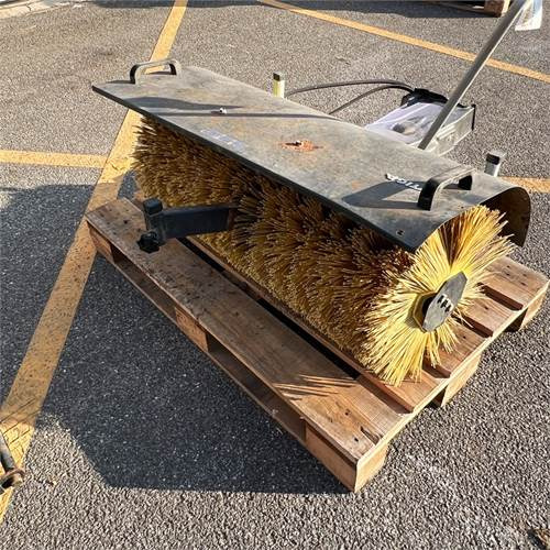 Stiga PA 501 Sweeper - Градинарска косилка: слика 3 Stiga PA 501 Sweeper - Градинарска косилка: слика 3