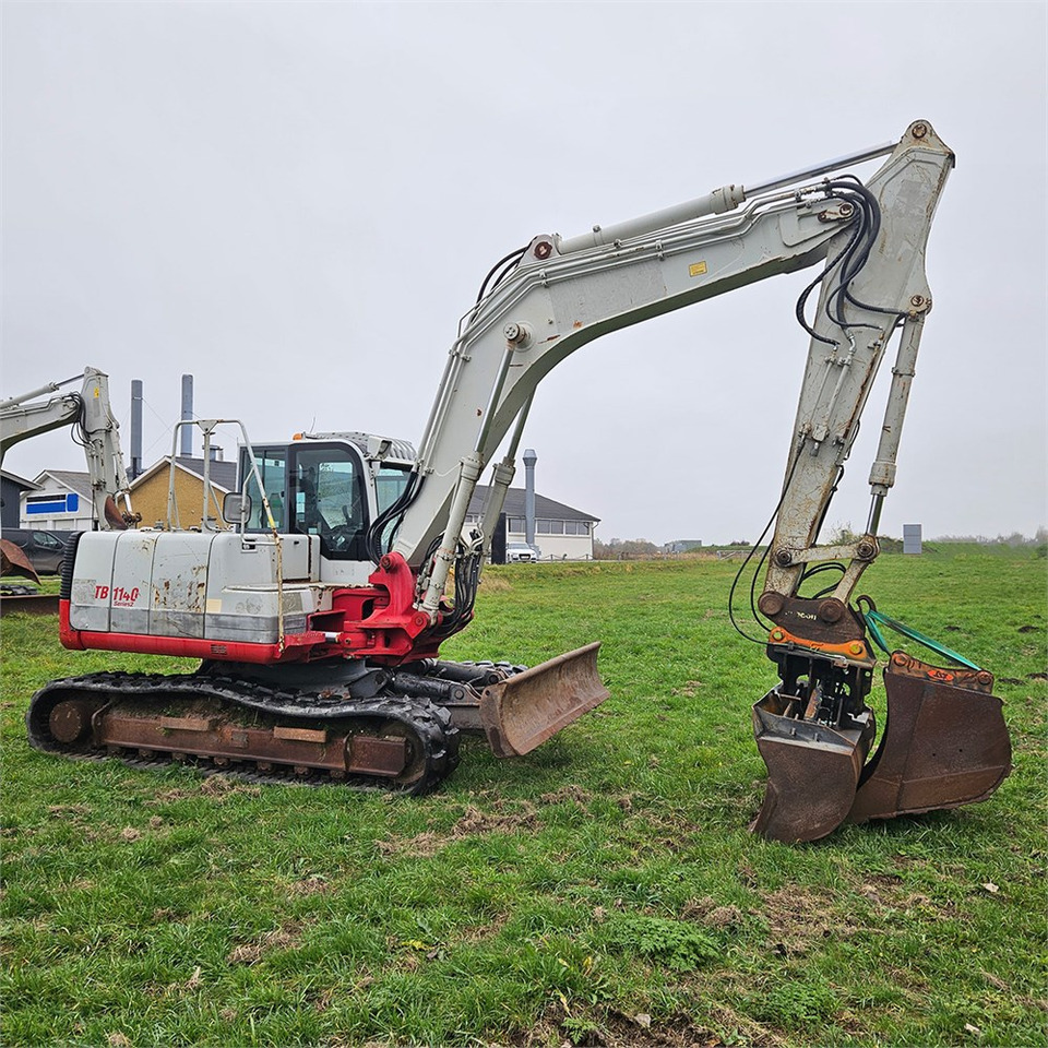 Багер гасеничар Takeuchi TB1140: слика 7