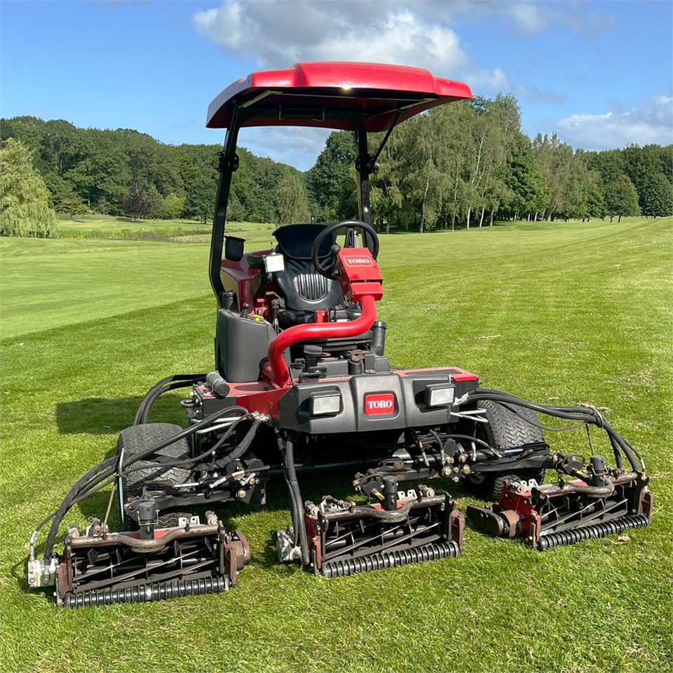 Toro Reelmaster 3575 D - Градинарска косилка: слика 2 Toro Reelmaster 3575 D - Градинарска косилка: слика 2