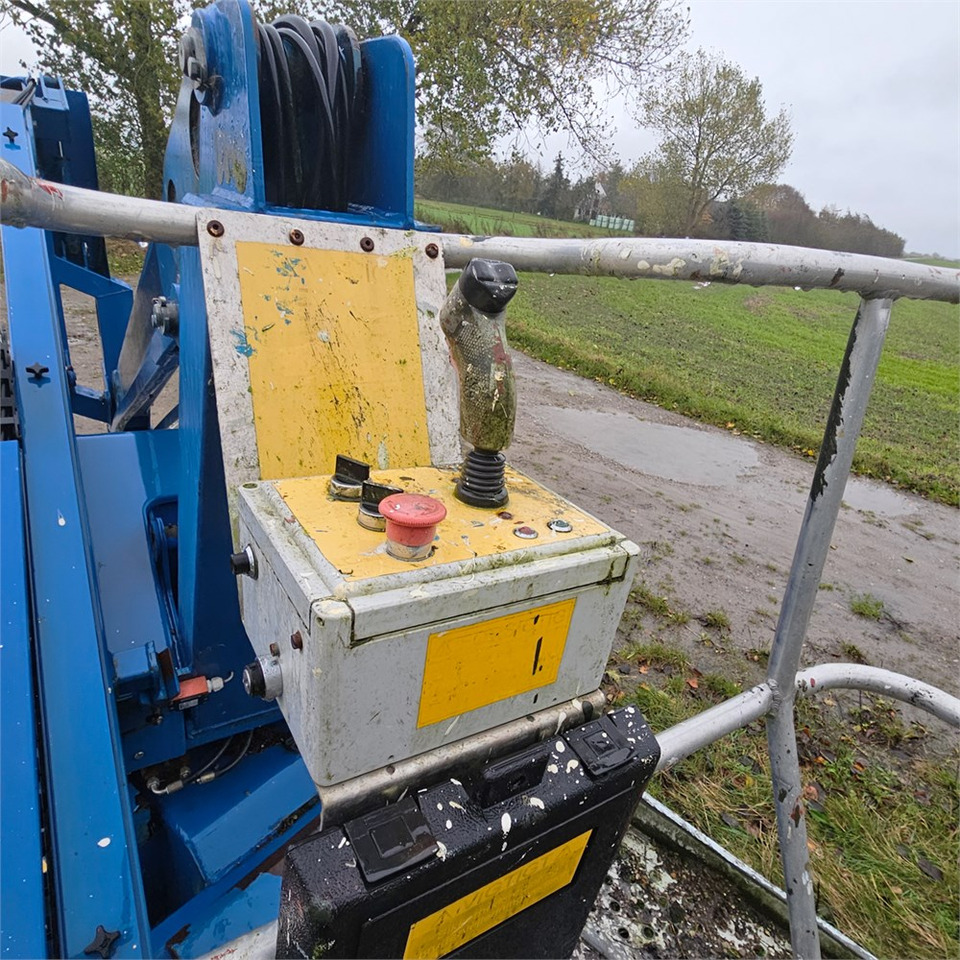 Дигачка зглобна платформа UpRight AB38: слика 6