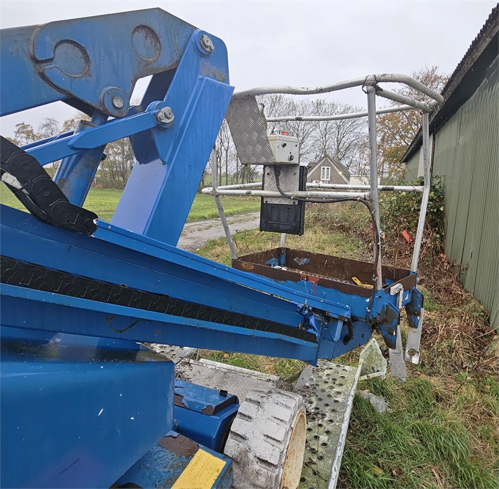 Дигачка зглобна платформа UpRight AB38: слика 7