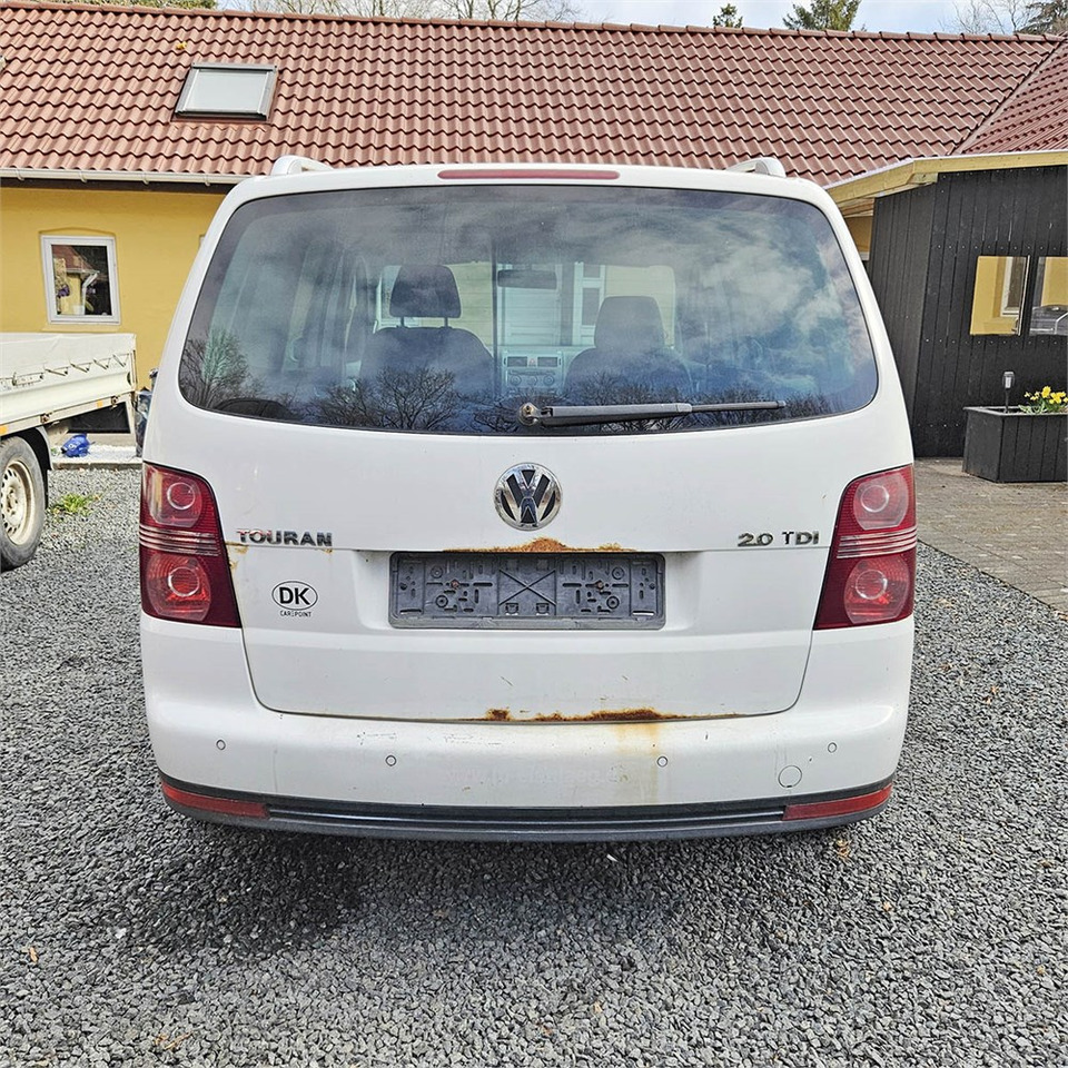 VW Touran Van 2,0 tdi automatisk - Автомобил: слика 4 VW Touran Van 2,0 tdi automatisk - Автомобил: слика 4