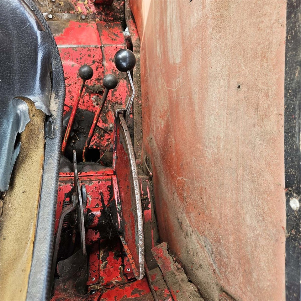 Лизинг на Volvo T800 B Volvo T800 B: слика 16 Лизинг на Volvo T800 B Volvo T800 B: слика 16