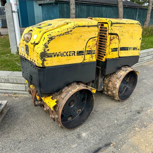 Wacker Neuson RT82 SC2 - Мини ваљак: слика 1 Wacker Neuson RT82 SC2 - Мини ваљак: слика 1