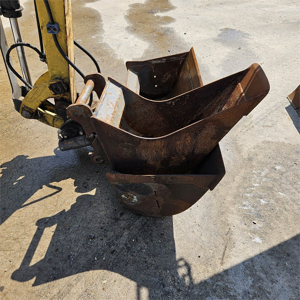 Мини багер Yanmar SV19 VT: слика 26