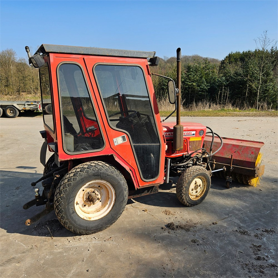 Yanmar YM186 D - Трактор: слика 2 Yanmar YM186 D - Трактор: слика 2