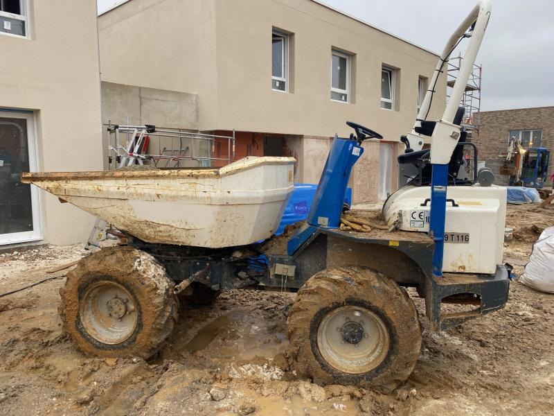 Bergmann 2040 R - Мини истоварувач: слика 1 Bergmann 2040 R - Мини истоварувач: слика 1