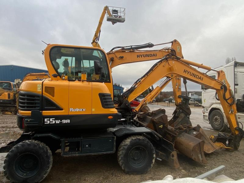 Hyundai ROBEX 55W-9A - Багер на тркала: слика 4 Hyundai ROBEX 55W-9A - Багер на тркала: слика 4