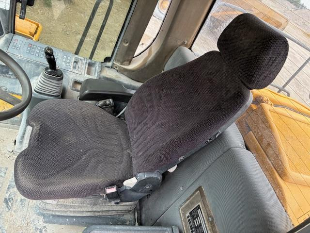 Натоварувач на тркала Liebherr L566: слика 11 Натоварувач на тркала Liebherr L566: слика 11